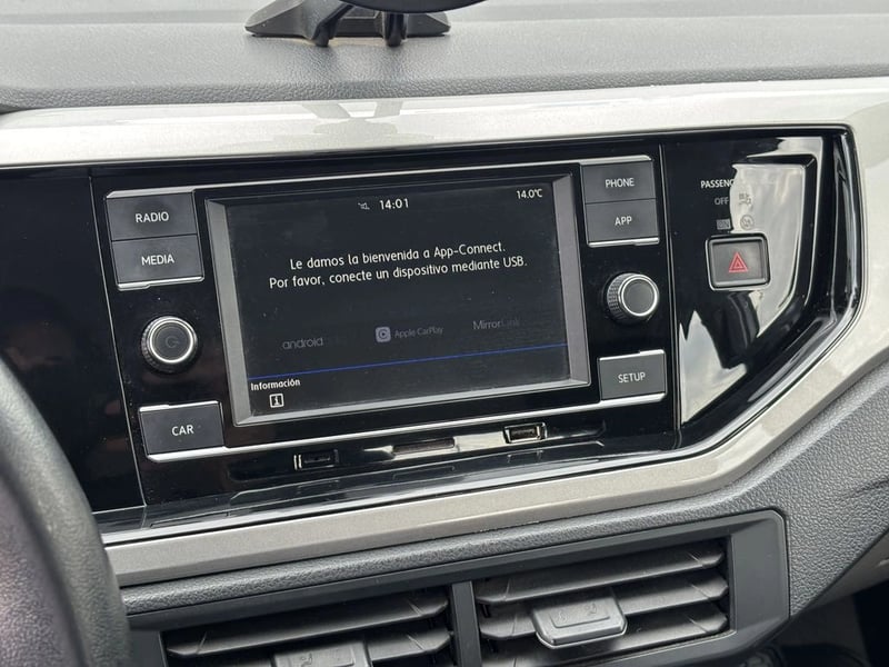 Volkswagen VIRTUS 1.6 MSI HIGHLINE 4X2 AT 4P 2019 - Imagen 15 de 20