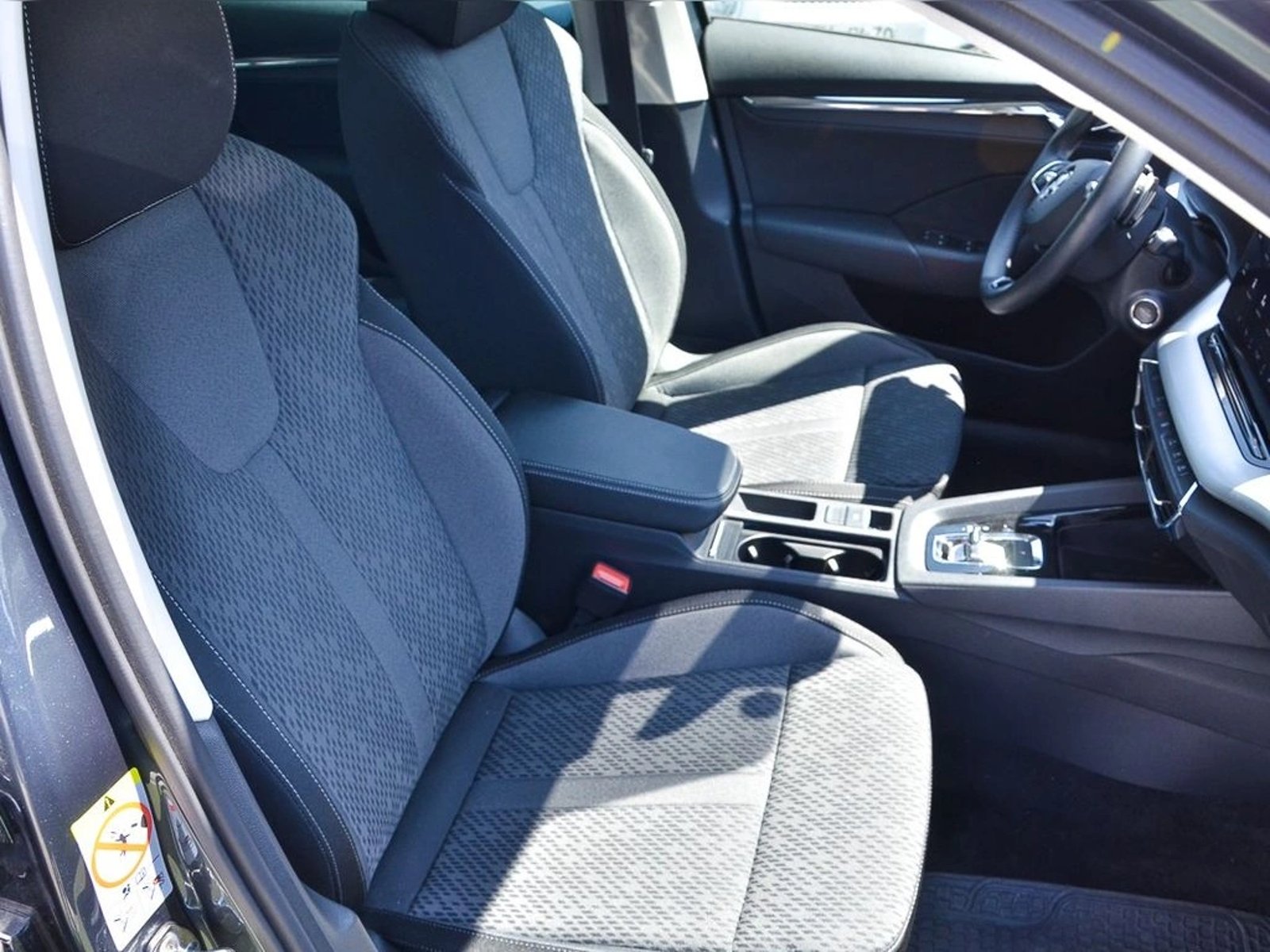 SKODA OCTAVIA 1.4 TSI AUTO STYLE 2022 - Imagen 19 de 20