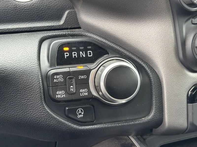 RAM 1500 3.6 BIG HORN 4X4 CREW CAB E-TORQUE AT 4P 2023 - Imagen 14 de 20