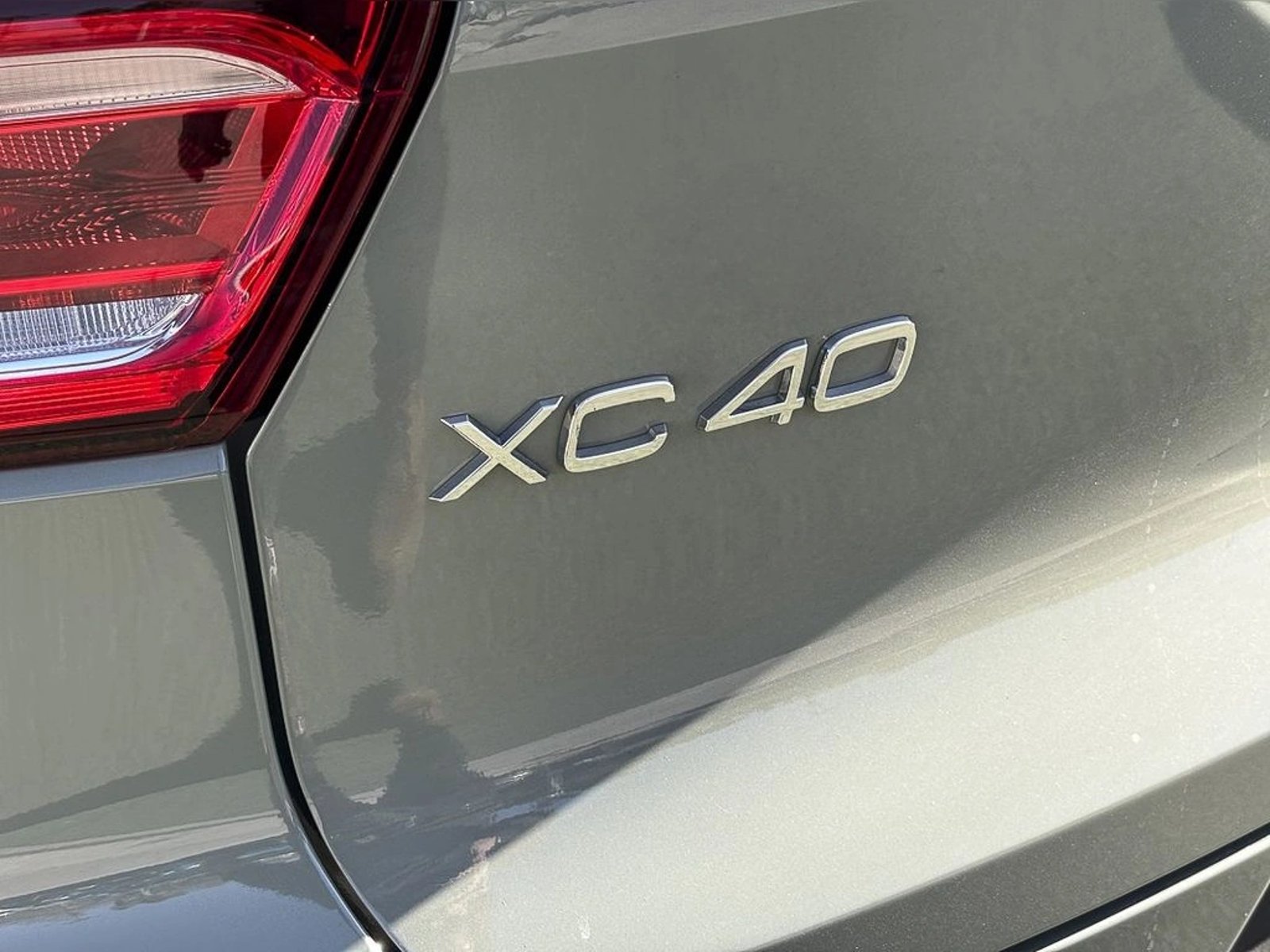 VOLVO XC40 P6 RECHARGE 2024 - Imagen 14 de 19