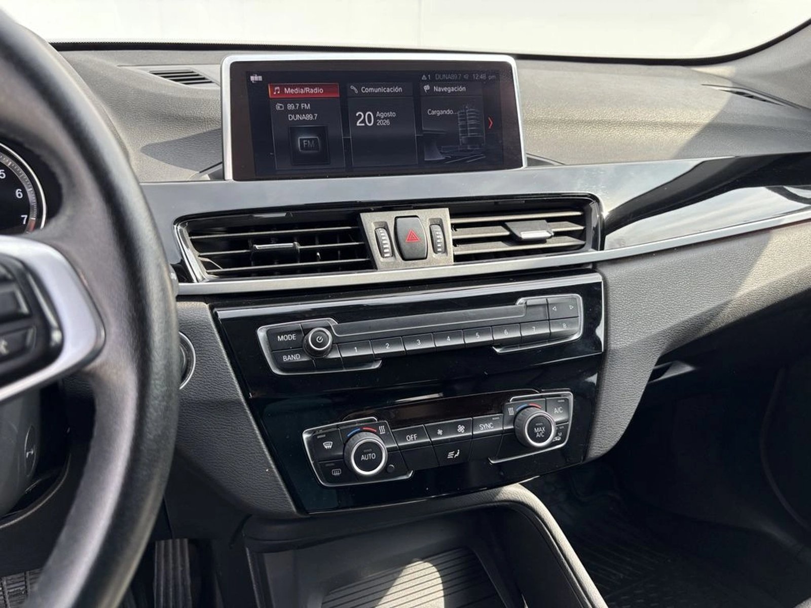 BMW X1 SDRIVE 18I LCI 1.5 AUT 2022 - Imagen 13 de 20