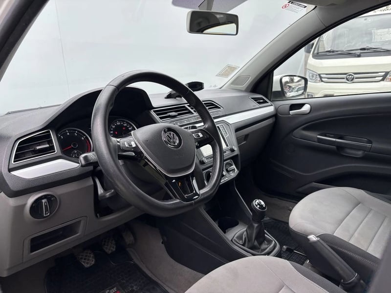 Volkswagen GOL 1.6 HIGHLINE HB MT 5P 2022 - Imagen 10 de 20