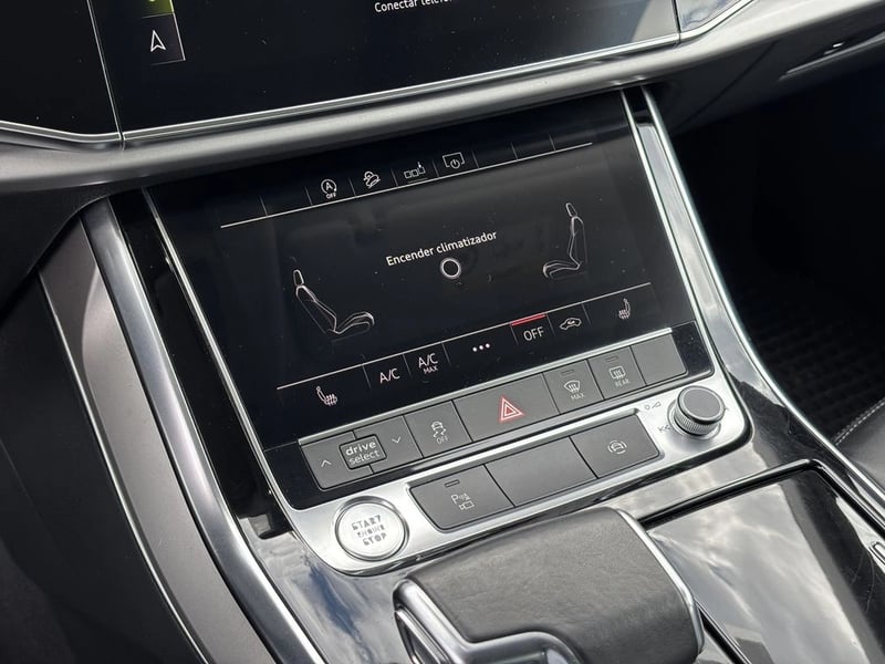 Audi Q8 3.0 55 TFSI QUATTRO TIPTRONIC 2020 - Imagen 13 de 20