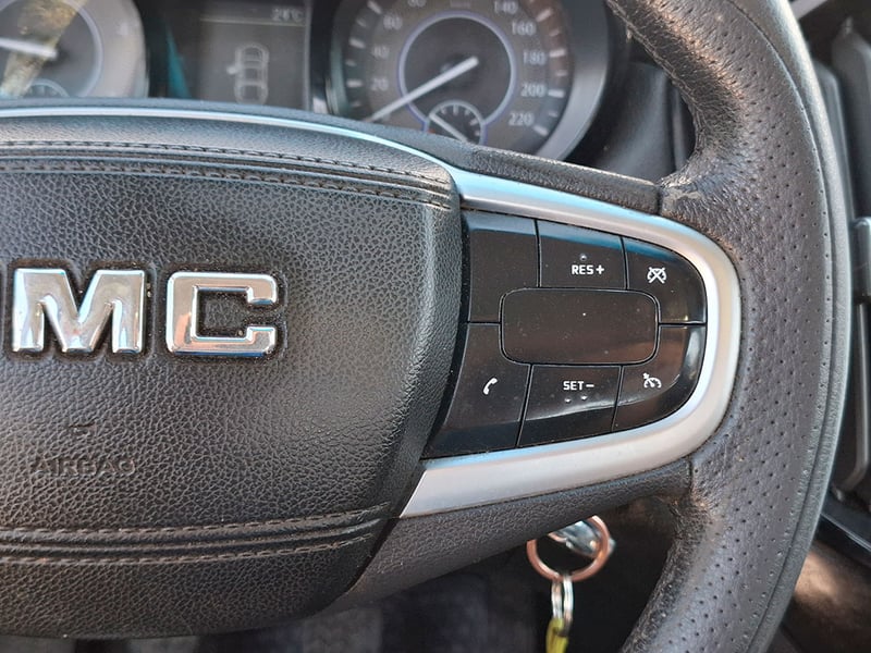 JMC VIGUS 2.4 PLUS DIESEL 4X2 EURO5 MT 4P 2023 - Imagen 17 de 20