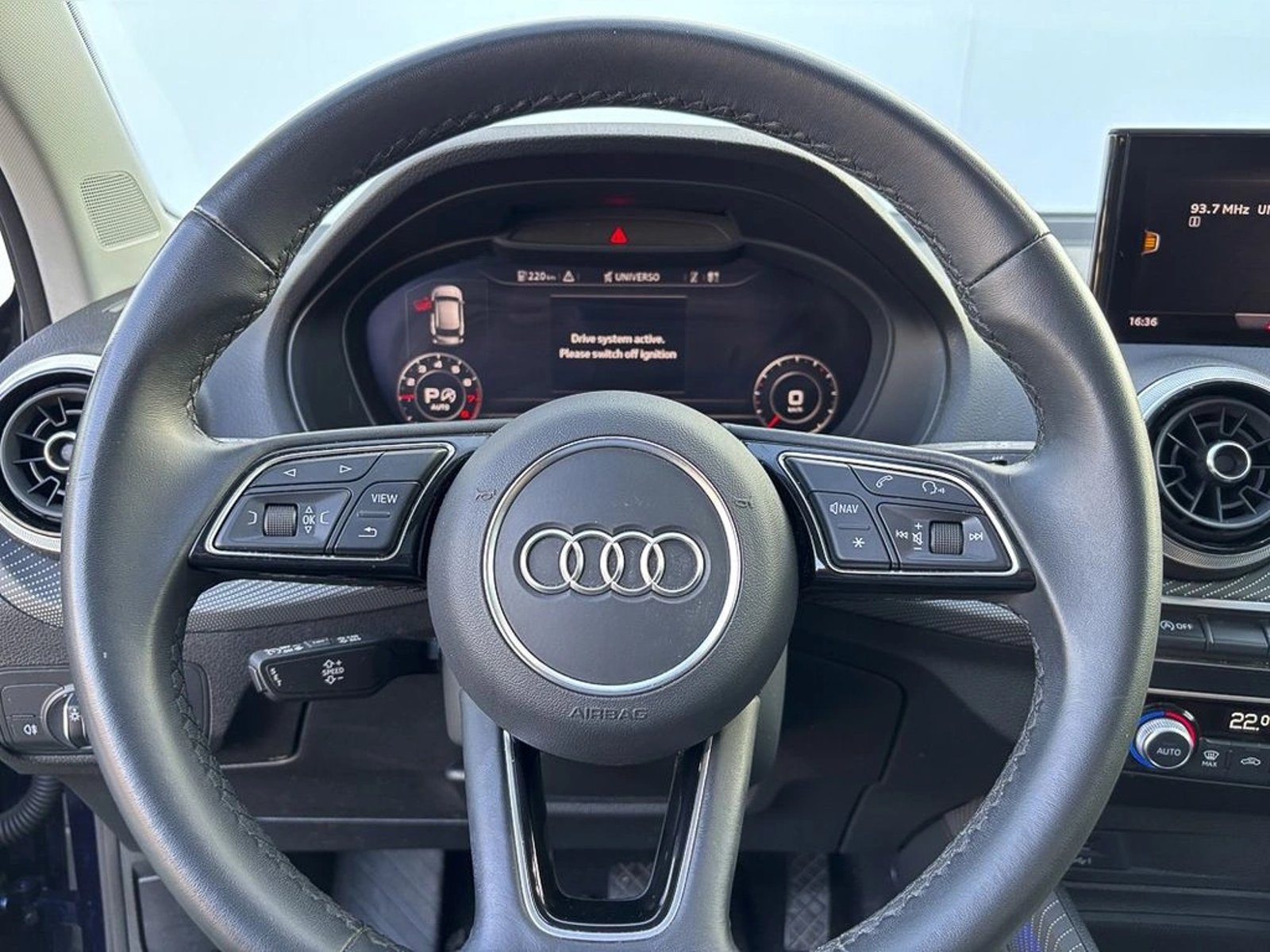AUDI Q2 1.4 35 TFSI STRONIC AUTO SPORT 2023 - Imagen 14 de 16