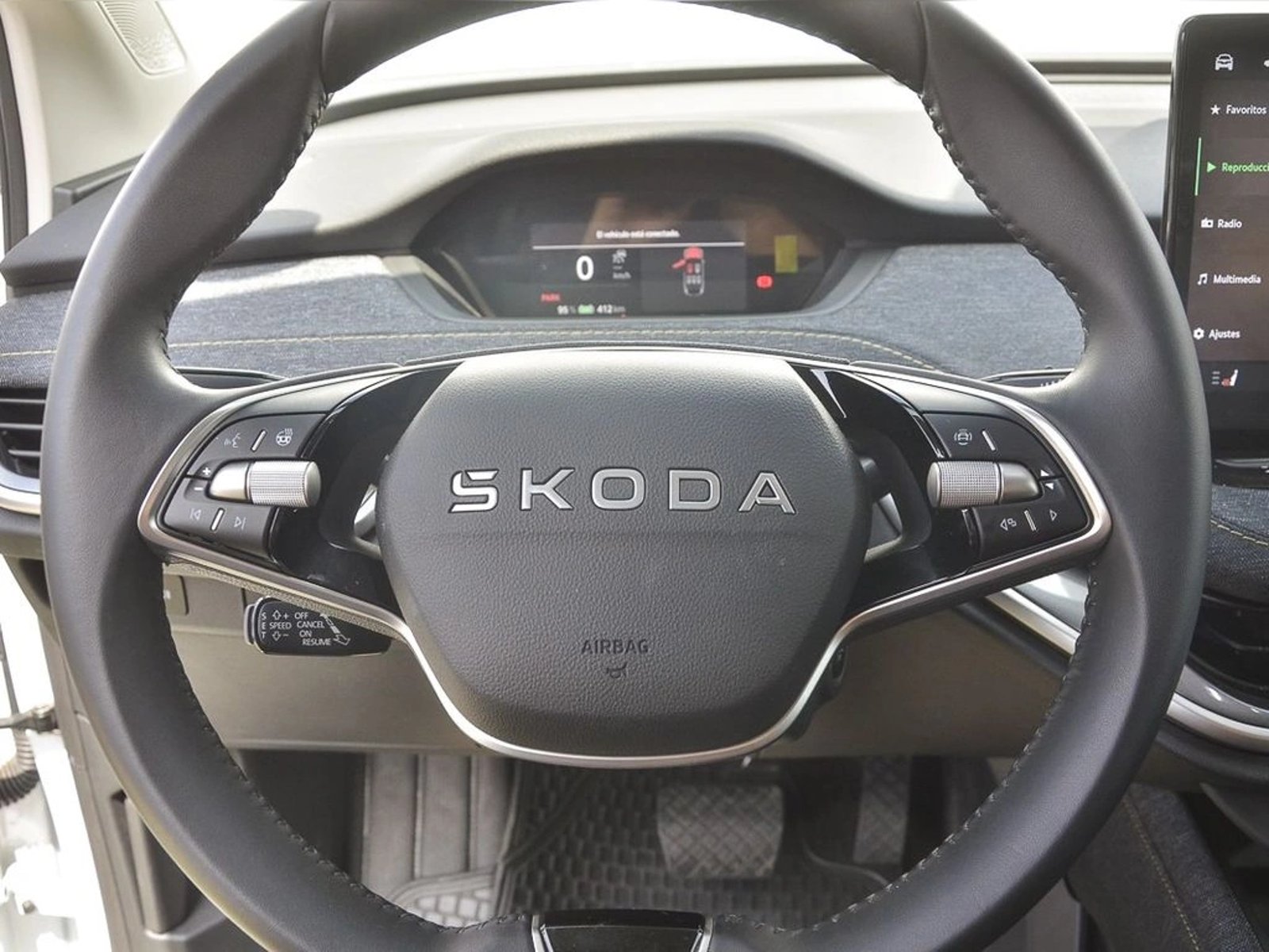 SKODA ELROQ 85 DESIGN ELECTRICO 2026 - Imagen 16 de 20