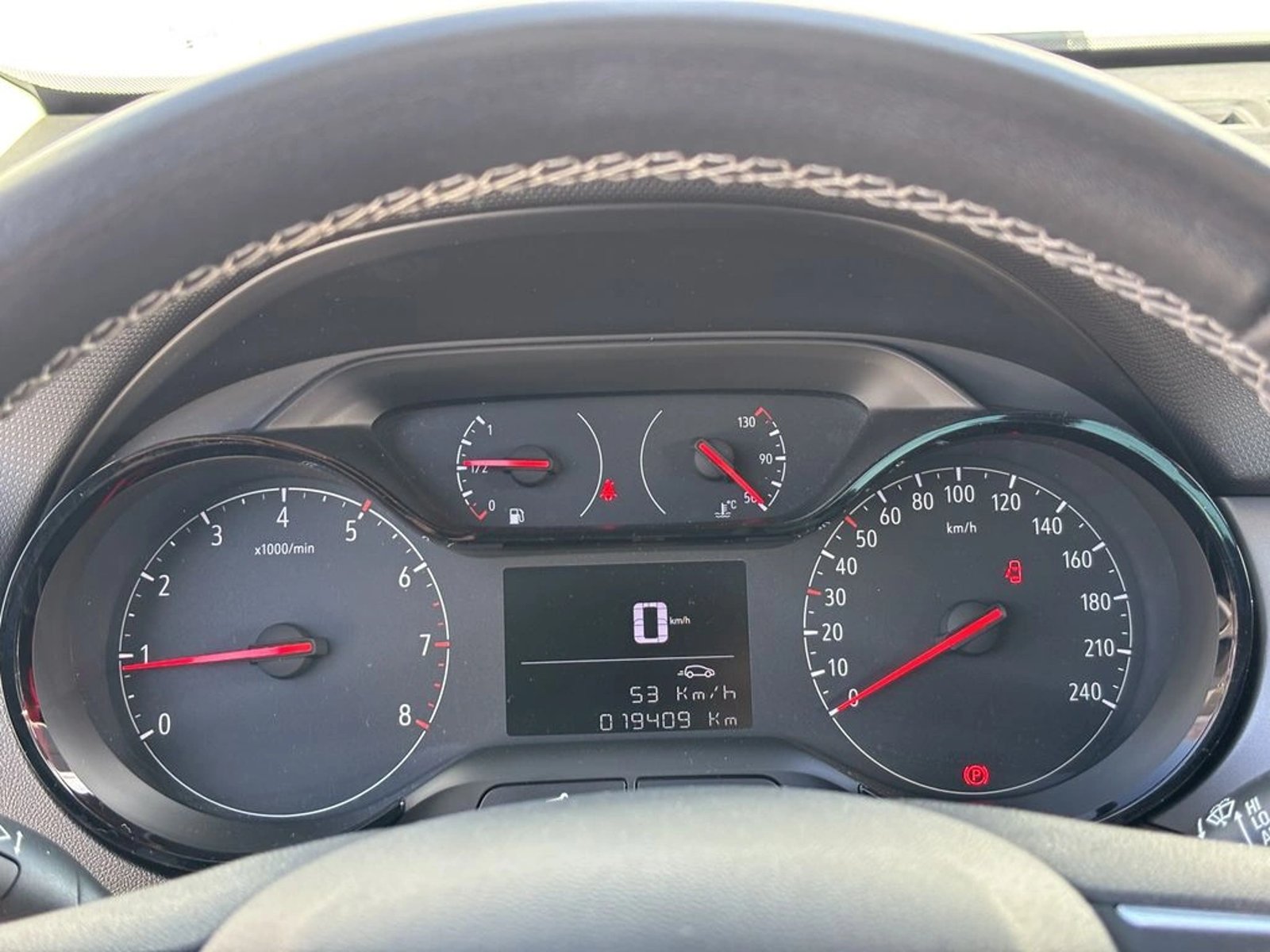 OPEL CROSSLAND 1.5T EDITION DIESEL 4X2 MT6 5P 2023 - Imagen 16 de 18