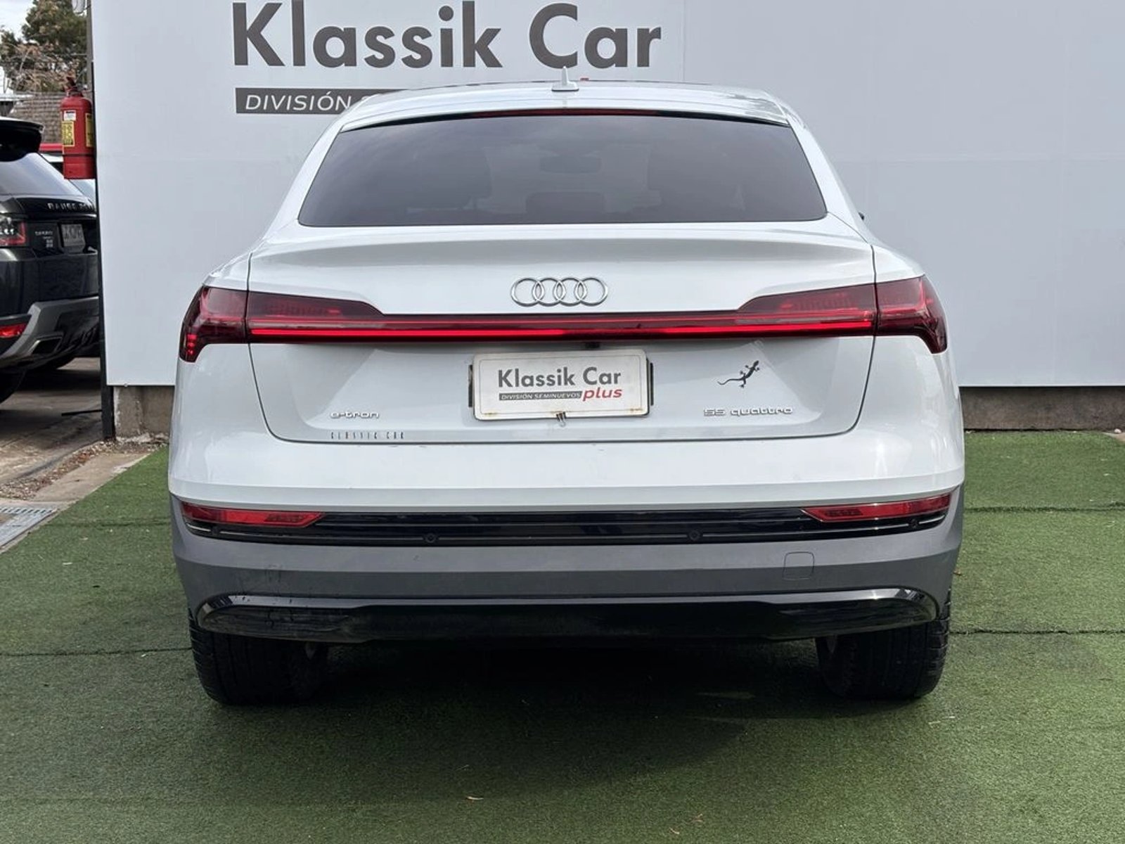 Audi e-Tron Sportback ELECTRICO 55 QUATTRO AUTO 5P 2022 - Imagen 18 de 20
