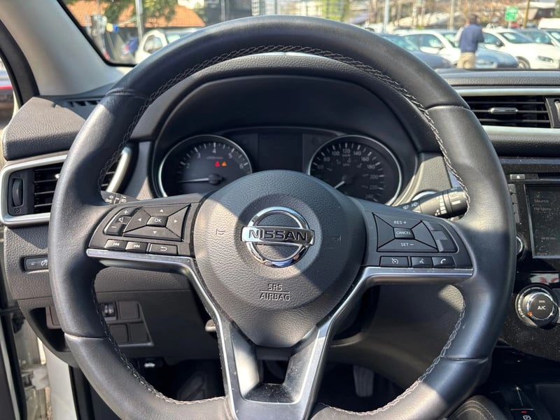 Nissan QASHQAI 2.0 SENSE 4X2 MT 5P. 2021 - Imagen 17 de 20