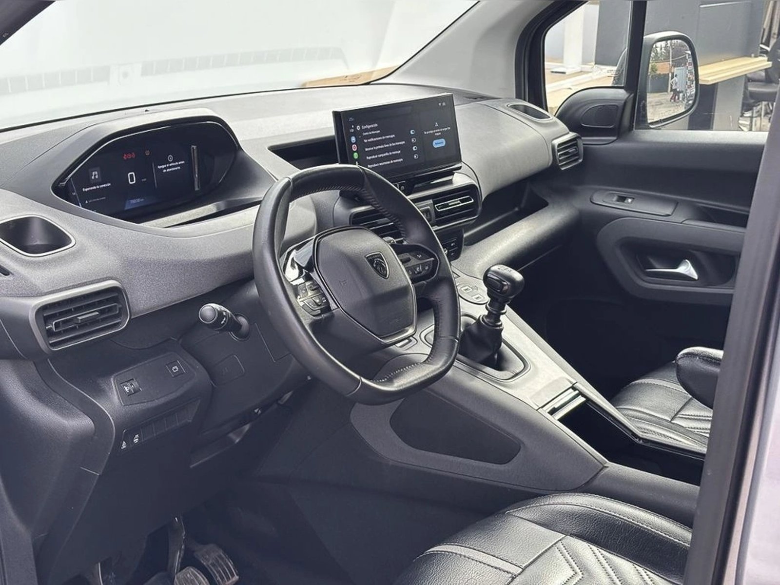 PEUGEOT RIFTER 1.5 BLUEHDI 100 ALLURE 2025 - Imagen 7 de 20