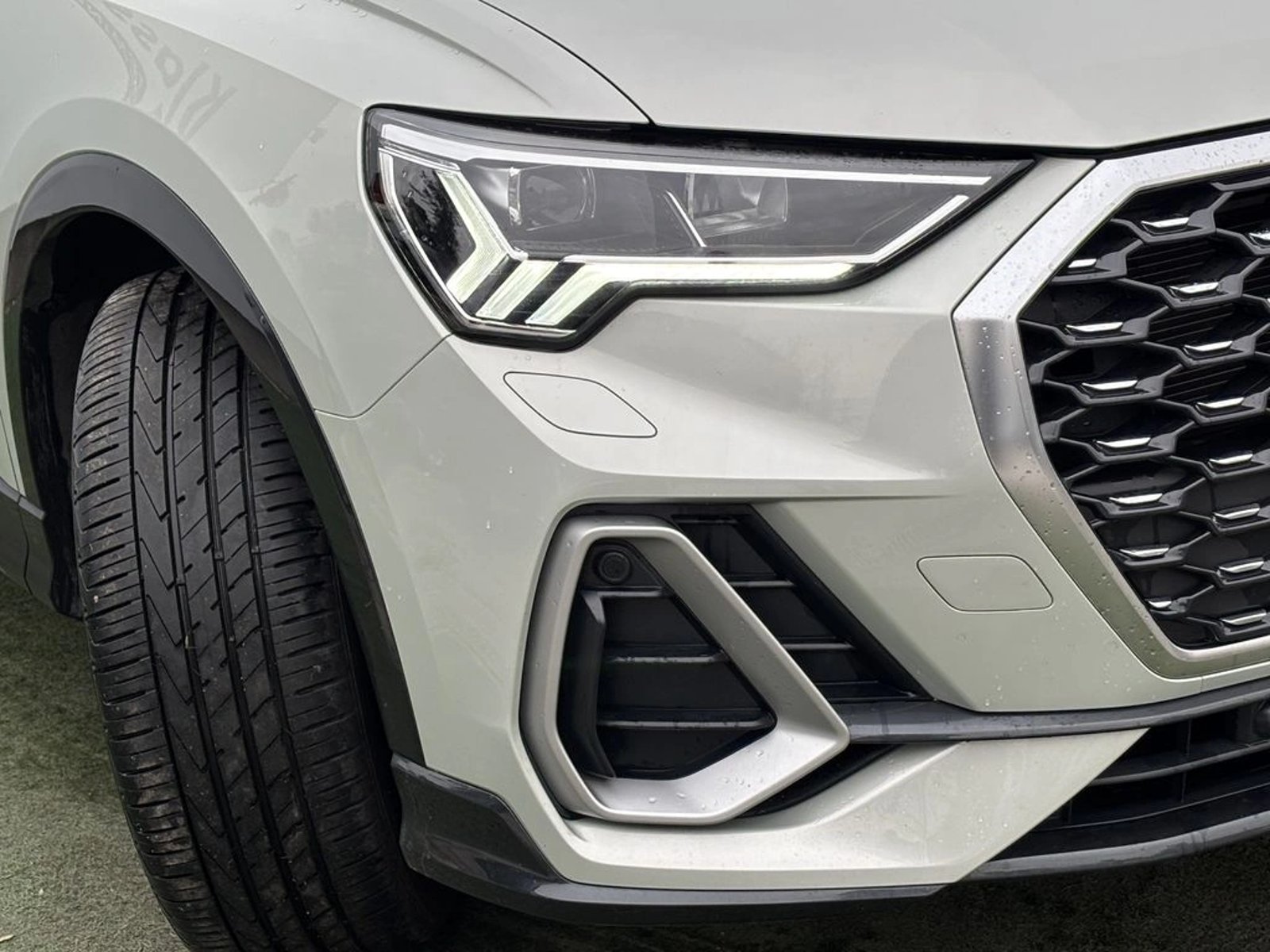 Audi Q3 SPORTBACK 1.4T 35 TFSI S-LINE AUTO SPORT 2025 - Imagen 3 de 20