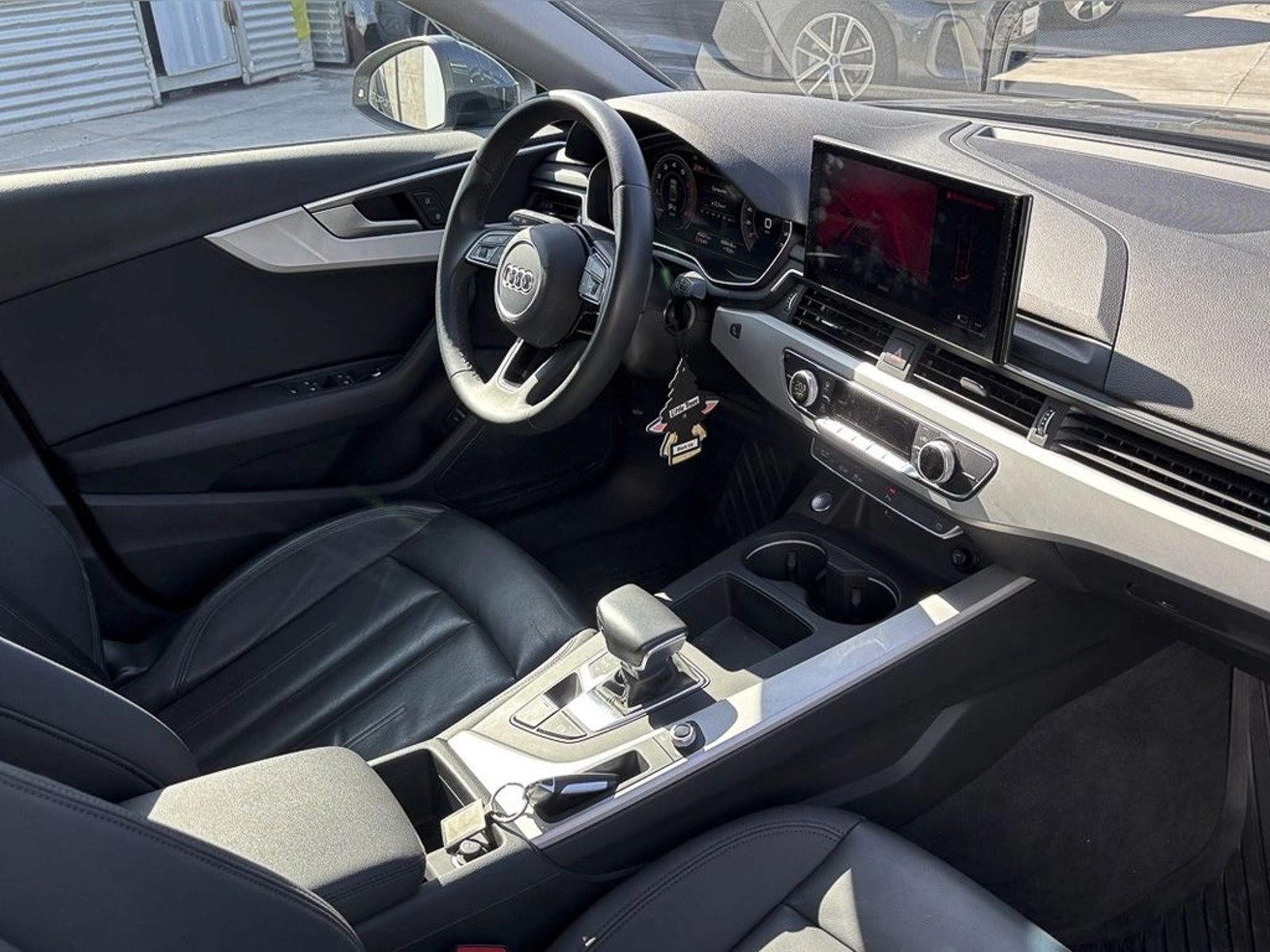AUDI A4 2.0 TFSI 35 S-TRONIC 2024 - Imagen 17 de 17