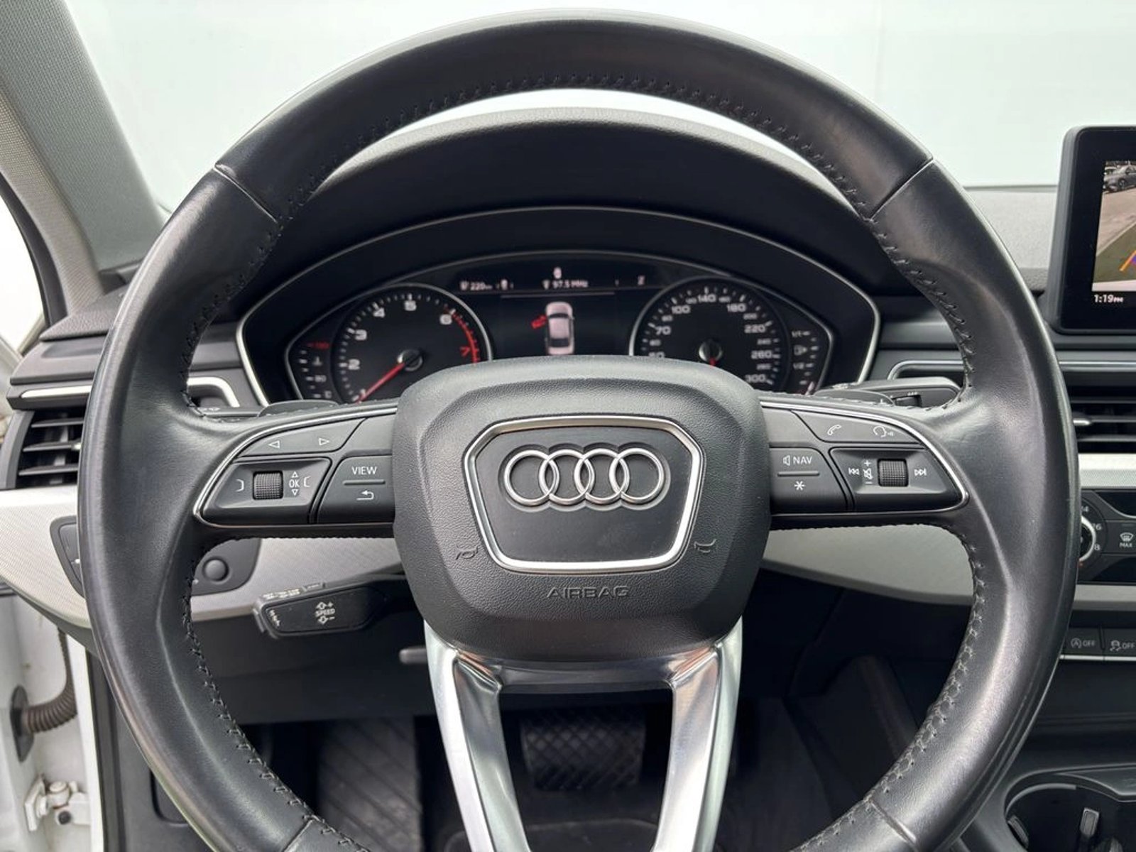 Audi A4 1.4 TFSI DESIGN 4X2 S-TRONIC AT 4P 2018 - Imagen 19 de 20