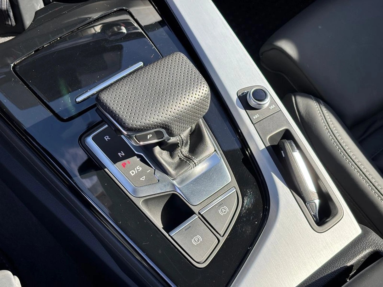 AUDI A5 2.0 TFSI 45 QUATTRO COUPE S-LINE AUTO 2024 - Imagen 13 de 20