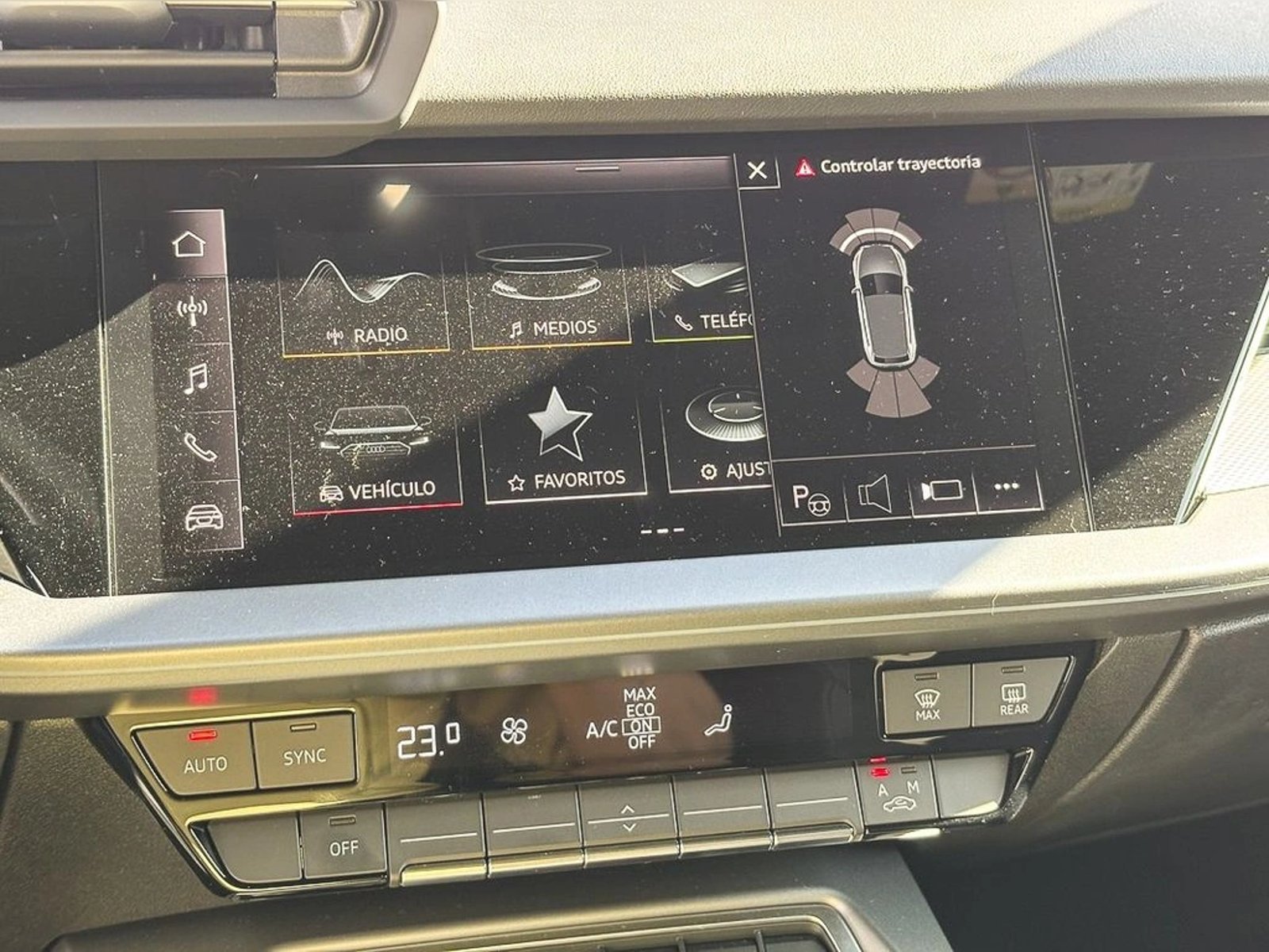 AUDI A3 35 1.5 TFSI S-LINE MHEV SPECIAL EDITION 2026 - Imagen 9 de 17