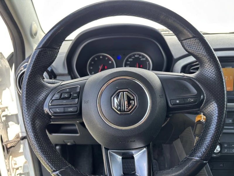 MG 3 1.5 COMFORT 4X2 HB AUTOMÁTICO 5P 2023 - Imagen 15 de 20