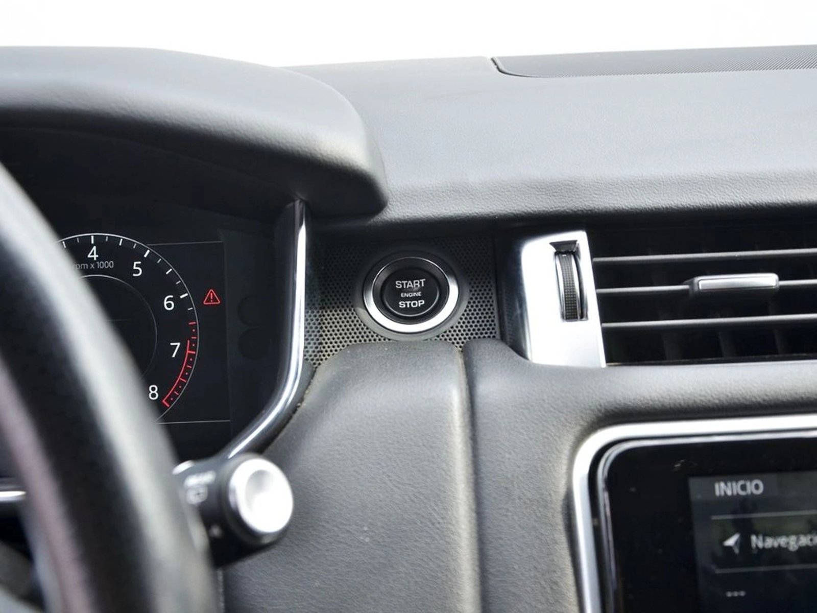 LAND ROVER RANGE ROVER SPORT 3.0 V6 SUPERCHARGED SE AUTO 4WD 2019 - Imagen 16 de 17
