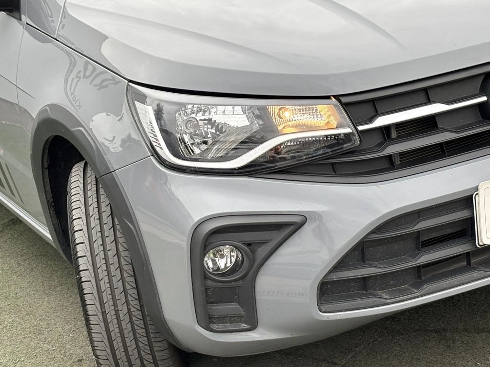 VOLKSWAGEN SAVEIRO 1.6 CS RADIO 9 MT 2024 - Imagen 18 de 20