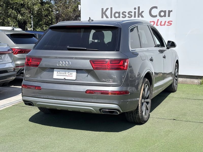 Audi Q7 3.0 TDI DESIGN DIESEL  QUATTRO 7 PAS 2016 - Imagen 4 de 20