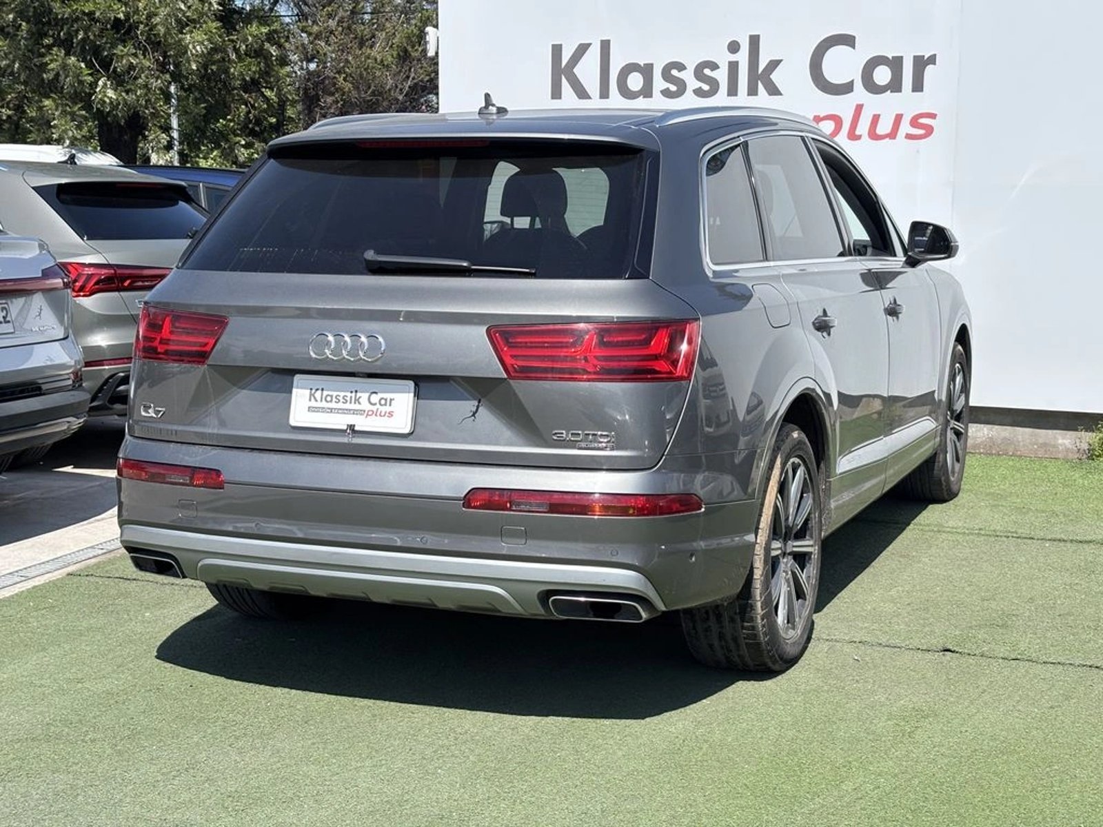 Audi Q7 3.0 TDI DESIGN DIESEL  QUATTRO 7 PAS 2016 - Foto 4 de 20