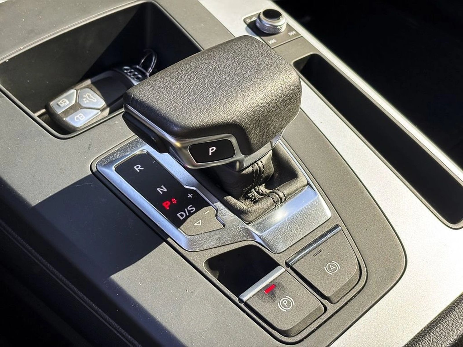 AUDI Q5 SPORTBACK 2.0 45 TFSI S-TRONIC AUTO QUATTRO 2024 - Imagen 9 de 18