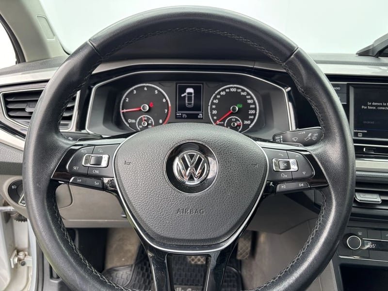 Volkswagen VIRTUS 1.6 MSI HIGHLINE 4X2 AT 4P 2019 - Imagen 17 de 20