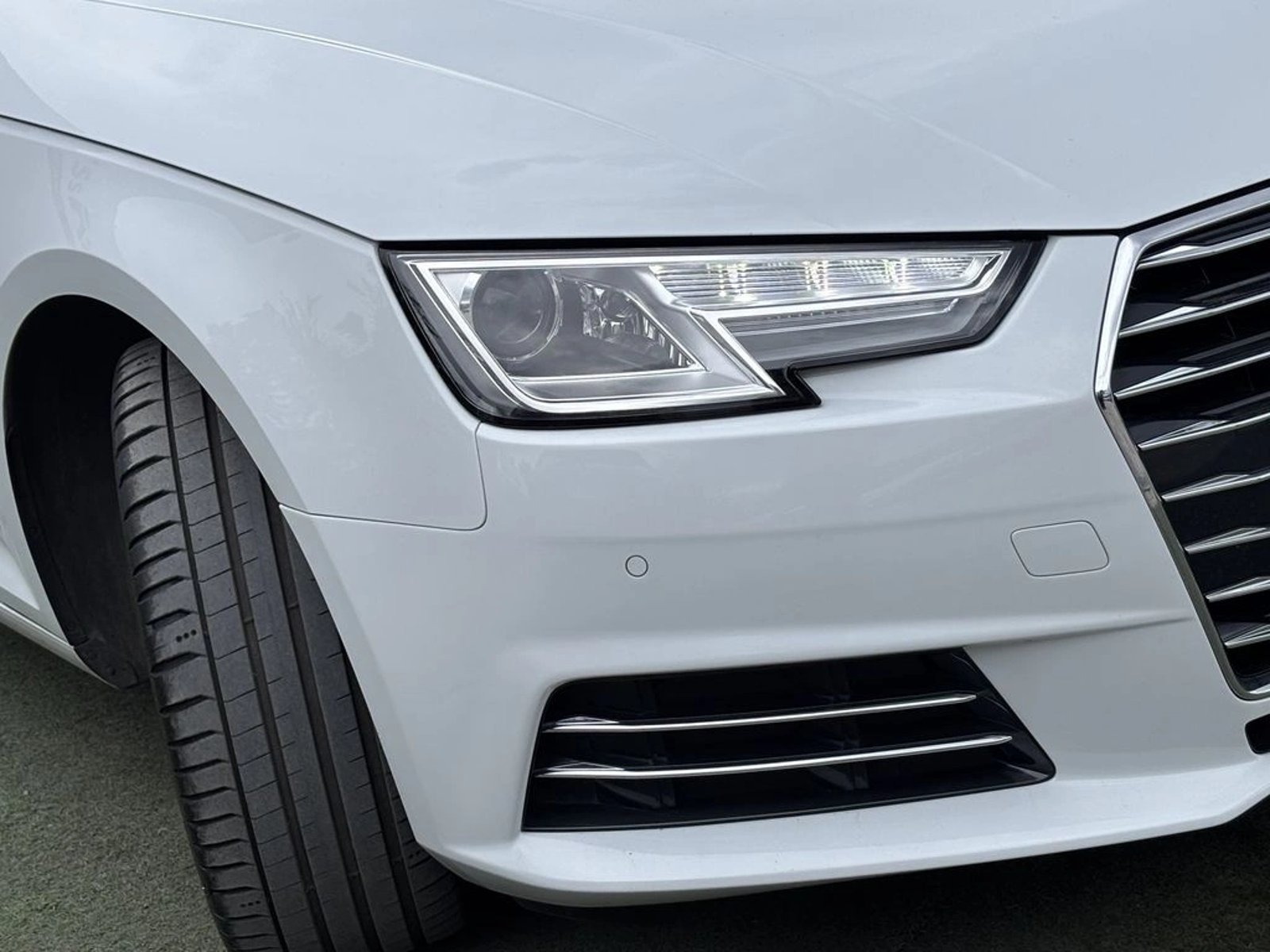 Audi A4 1.4 TFSI DESIGN 4X2 S-TRONIC AT 4P 2018 - Foto 3 de 20