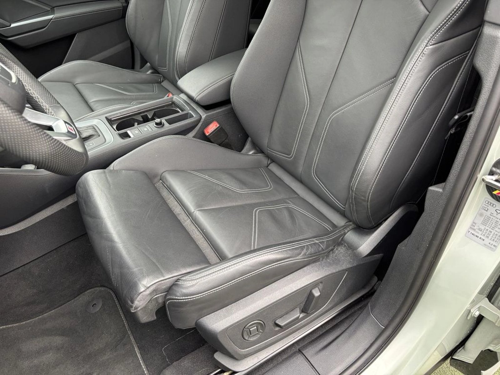 Audi Q3 SPORTBACK 1.4T 35 TFSI S-LINE AUTO SPORT 2025 - Imagen 15 de 20