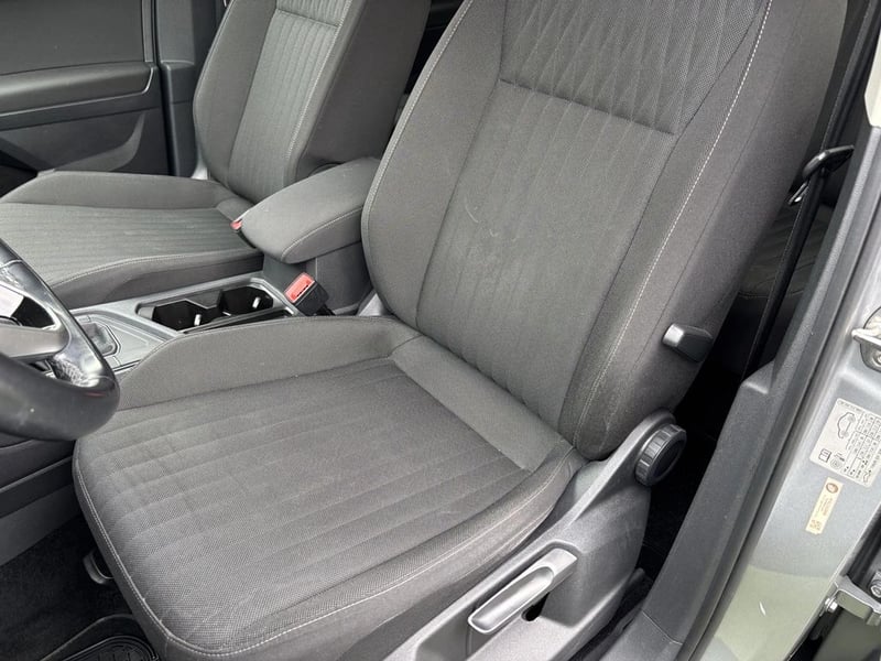 Volkswagen TIGUAN 1.4 TSI COMFORTLINE  4X2 7 ASIENTOS 2023 - Imagen 12 de 20