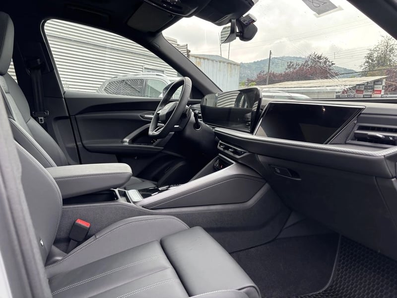 Audi Q5 NEW Q5 SPORTBACK TFSI QUATTRO S-LINE 2026 - Imagen 6 de 20