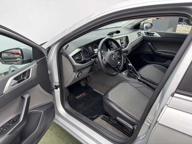 Volkswagen VIRTUS 1.6 MSI HIGHLINE 4X2 AT 4P 2019 - Imagen 9 de 20