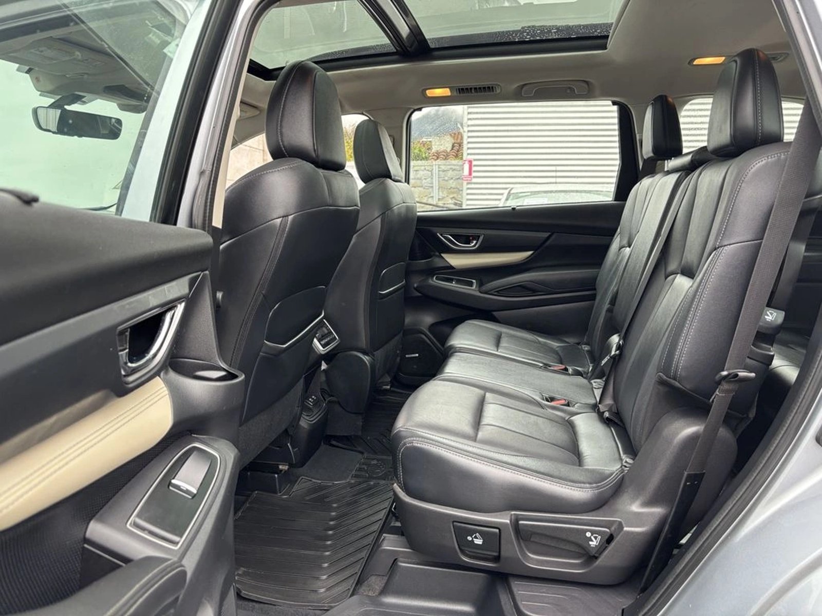 Subaru EVOLTIS 2.4T LIMITED GARDX AWD CVT AT 5P 2023 - Imagen 10 de 20