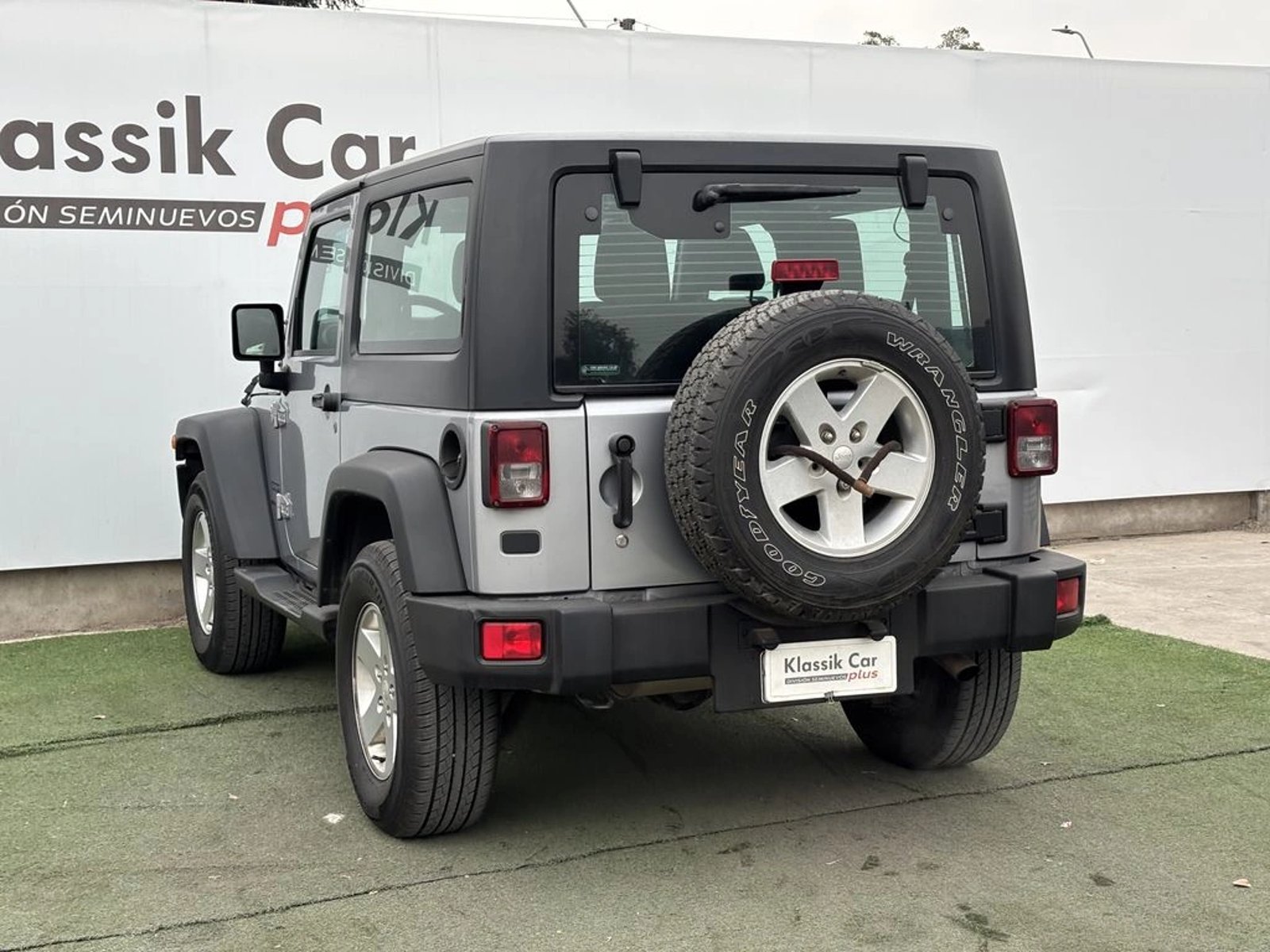 JEEP WRANGLER 3.6 RUBICON AT 4X4 2016 - Imagen 9 de 16