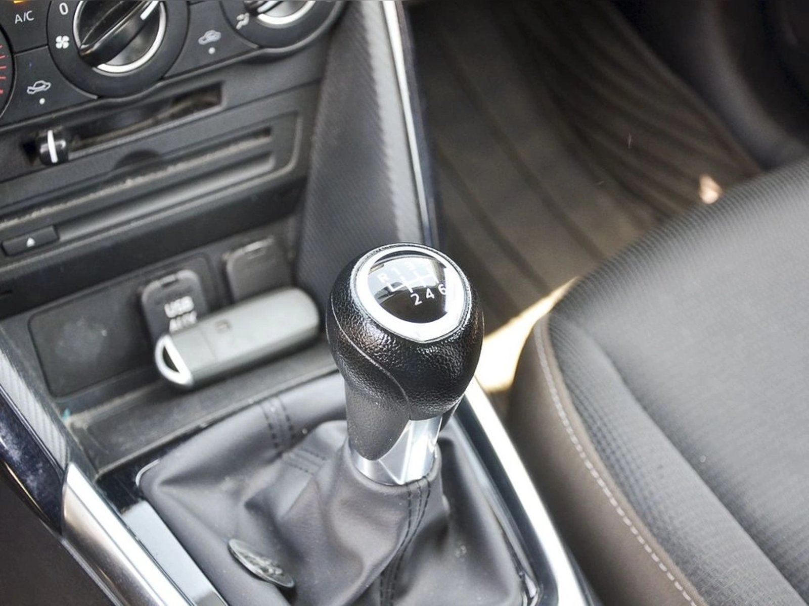 MAZDA 2 SPORT 1.5 MANUAL V SKYACTIVE 2021 - Imagen 10 de 18