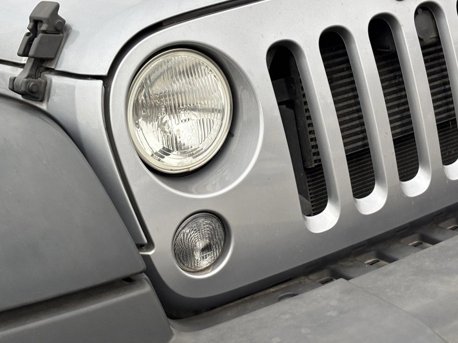 JEEP WRANGLER 3.6 RUBICON AT 4X4 2016 - Imagen 3 de 16