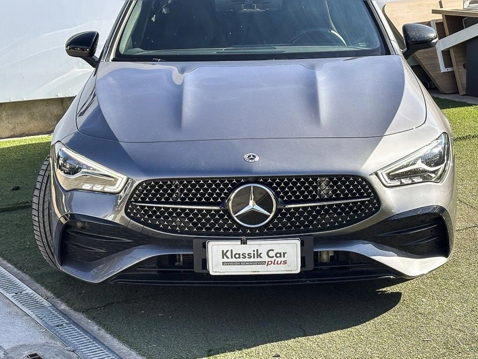 Mercedes-Benz CLA 200 AMG LINE 2025 - Foto 2 de 13