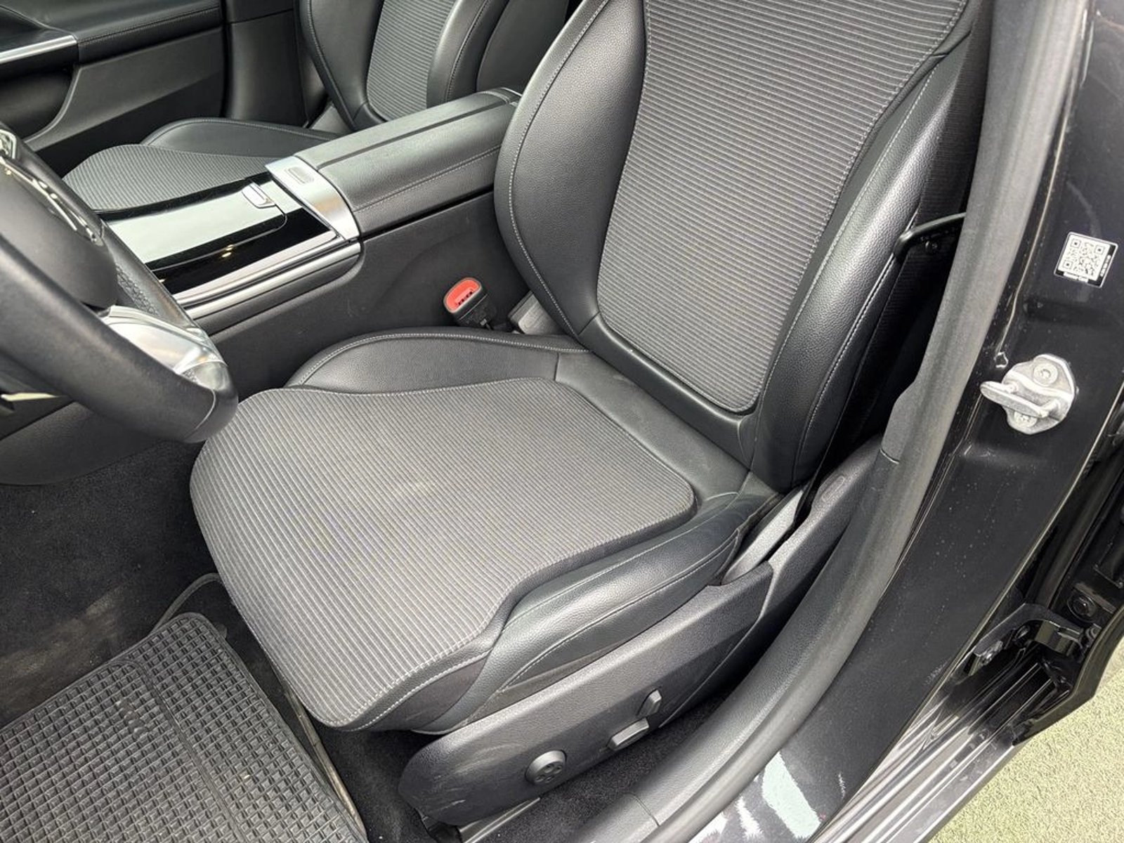 Mercedes-Benz C 180 1.5T G-9 AUTO 2022 - Imagen 10 de 20