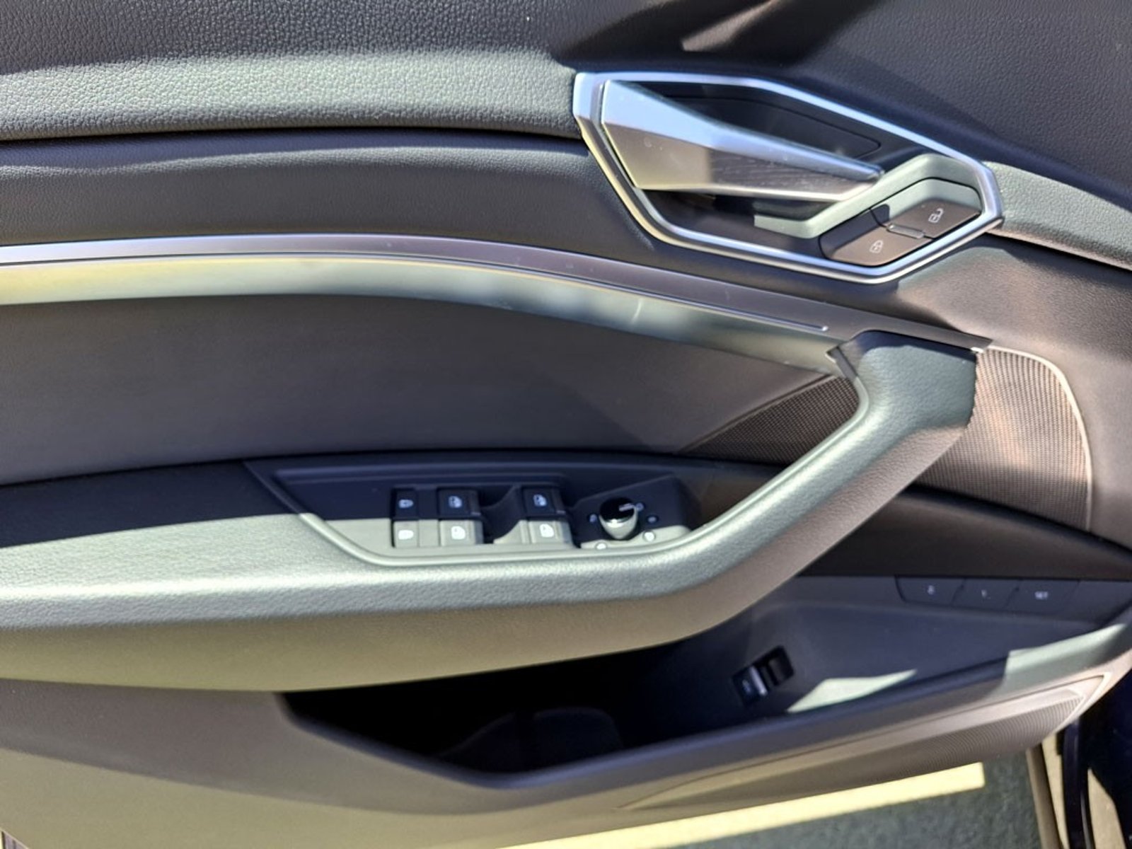 AUDI e-Tron Sportback BEV 95KWH 55 QUATTRO 2024 - Imagen 11 de 20