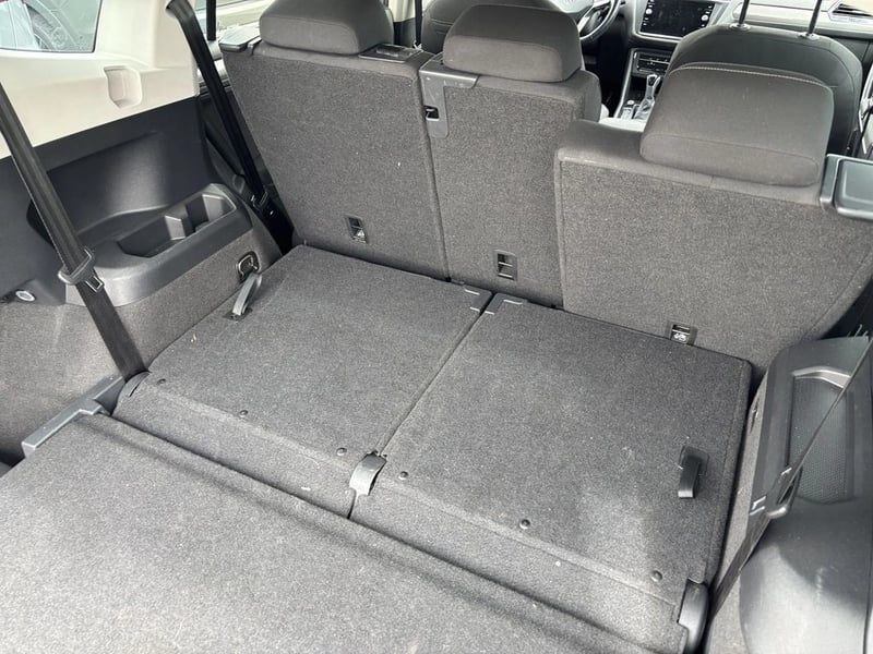 Volkswagen TIGUAN 1.4 TSI COMFORTLINE  4X2 7 ASIENTOS 2023 - Imagen 8 de 20