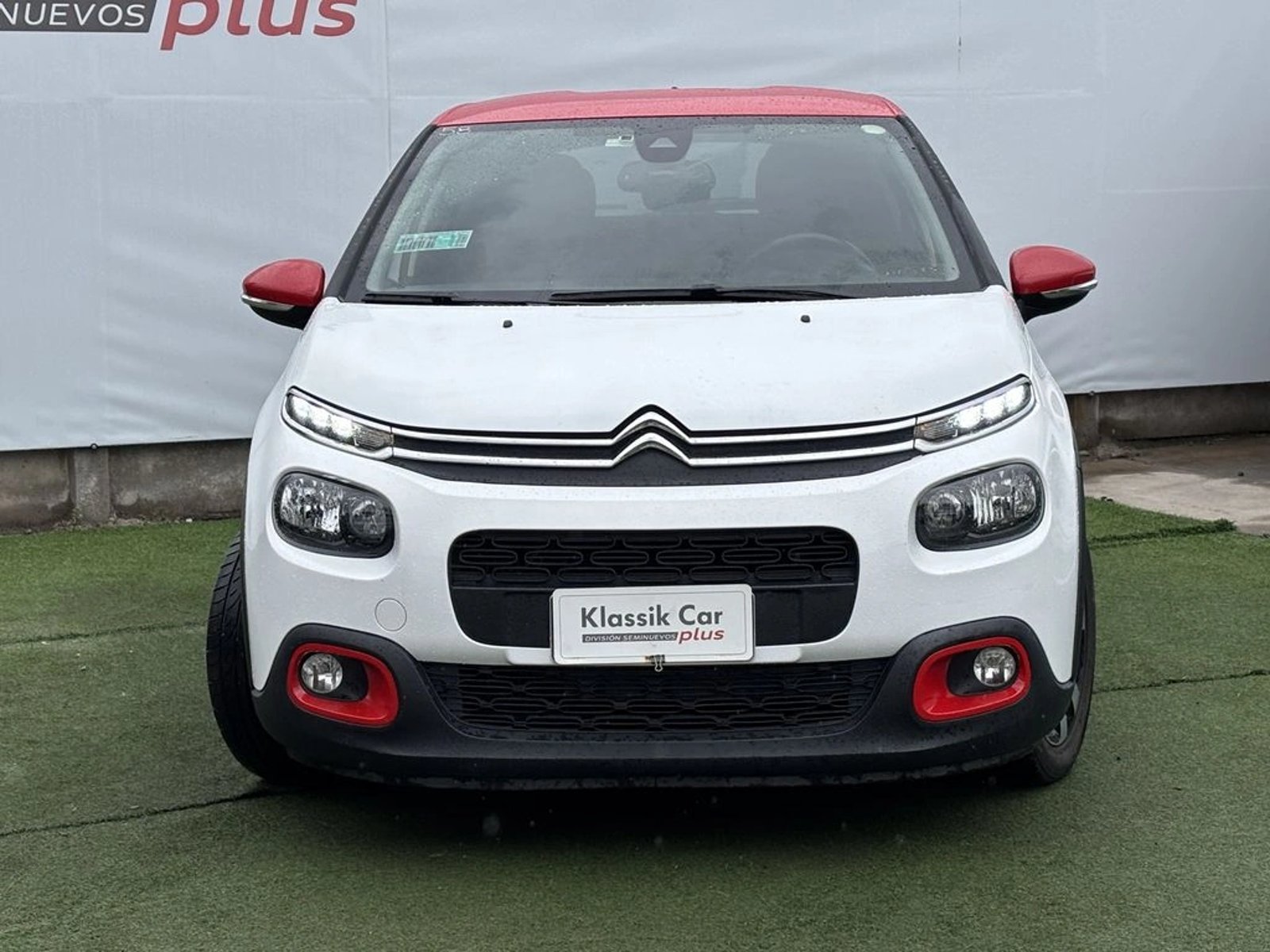 Citroën C3 1.6 BLUEHDI DIESEL SHINE 4X2 HB 100 S&S BVM MT 5P 2018 - Foto 2 de 20