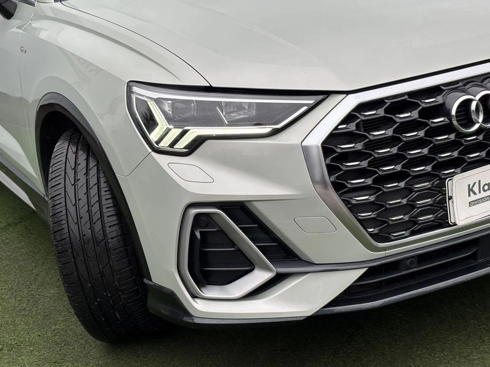 Audi Q3 SPORTBACK 1.4T 35 TFSI S-LINE AUTO 2023 - Foto 3 de 20