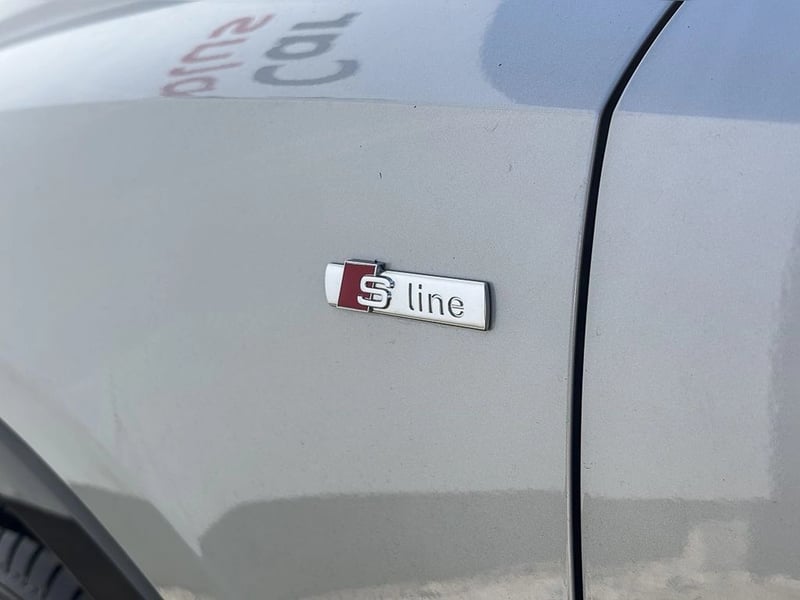 Audi Q3 SPORTBACK 1.4T 35 TFSI S-LINE AUTO SPORT 2024 - Imagen 18 de 20