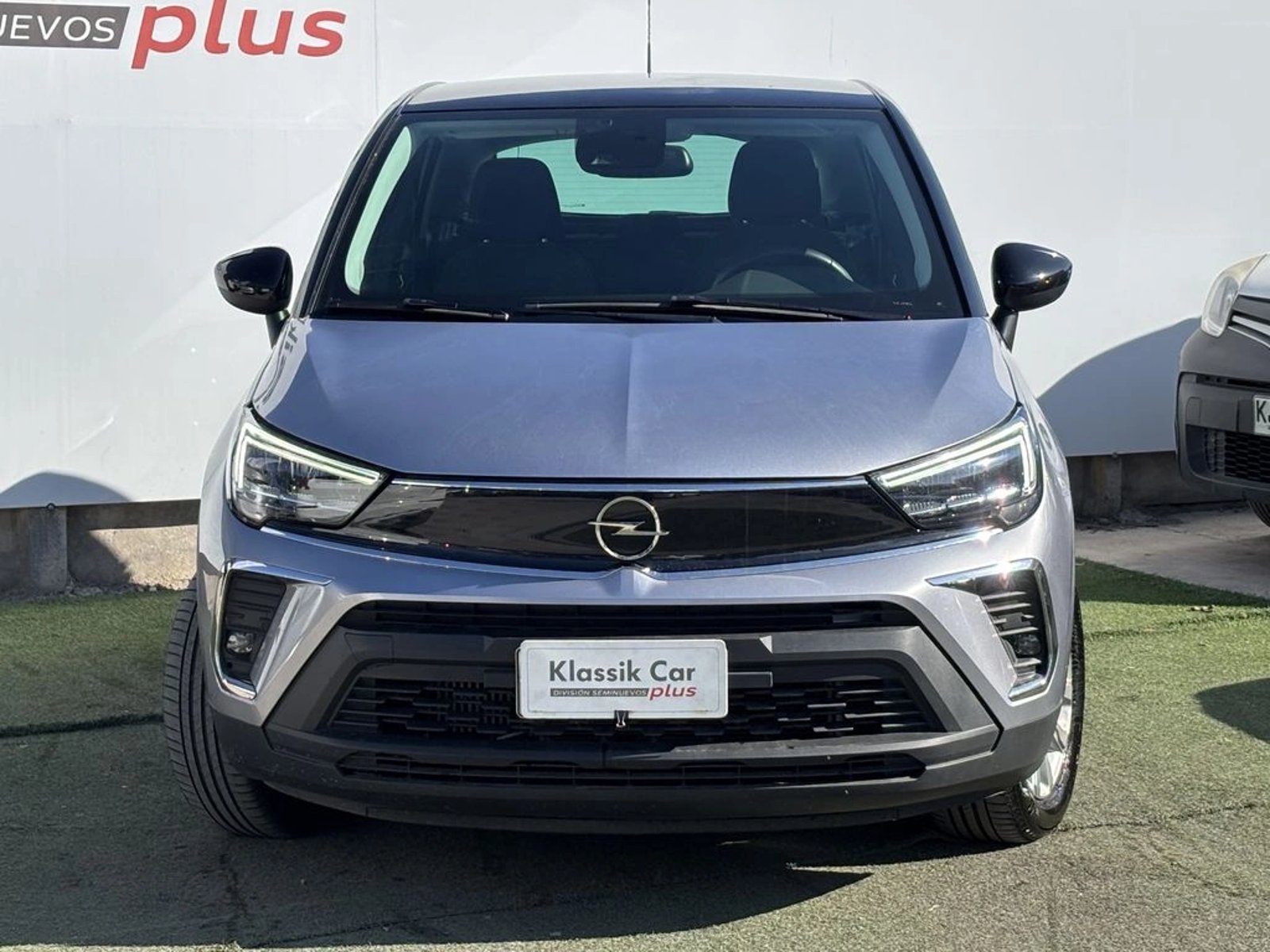Opel CROSSLAND 1.5T EDITION DIESEL 4X2 MT6 5P 2023 - Foto 2 de 18