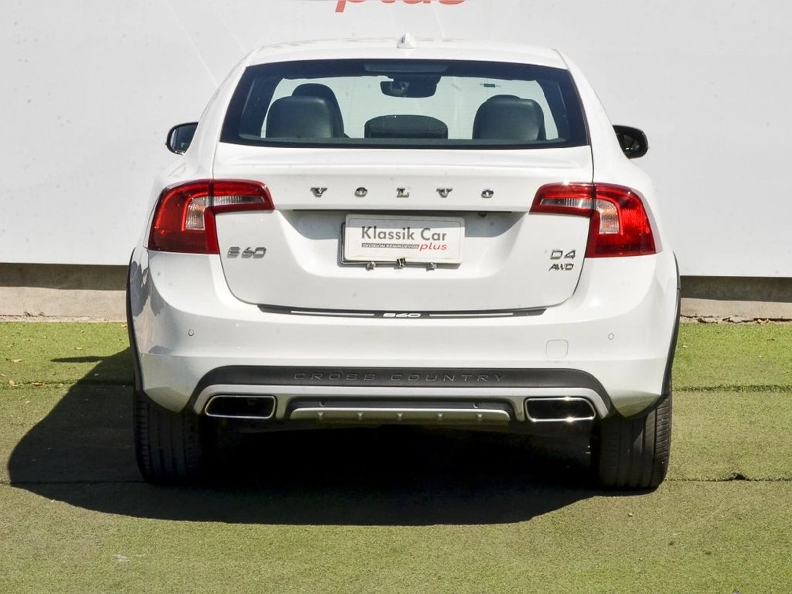 VOLVO S60 CROSS COUNTRY 2.4 D4 AUTO LIMITED 4WD 2019 - Imagen 7 de 14
