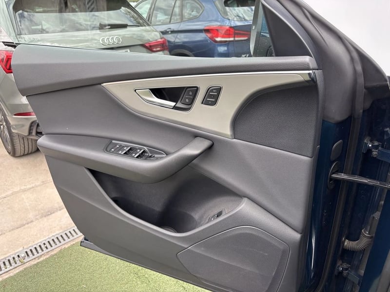 Audi Q8 3.0 55 TFSI QUATTRO TIPTRONIC 2020 - Imagen 17 de 20