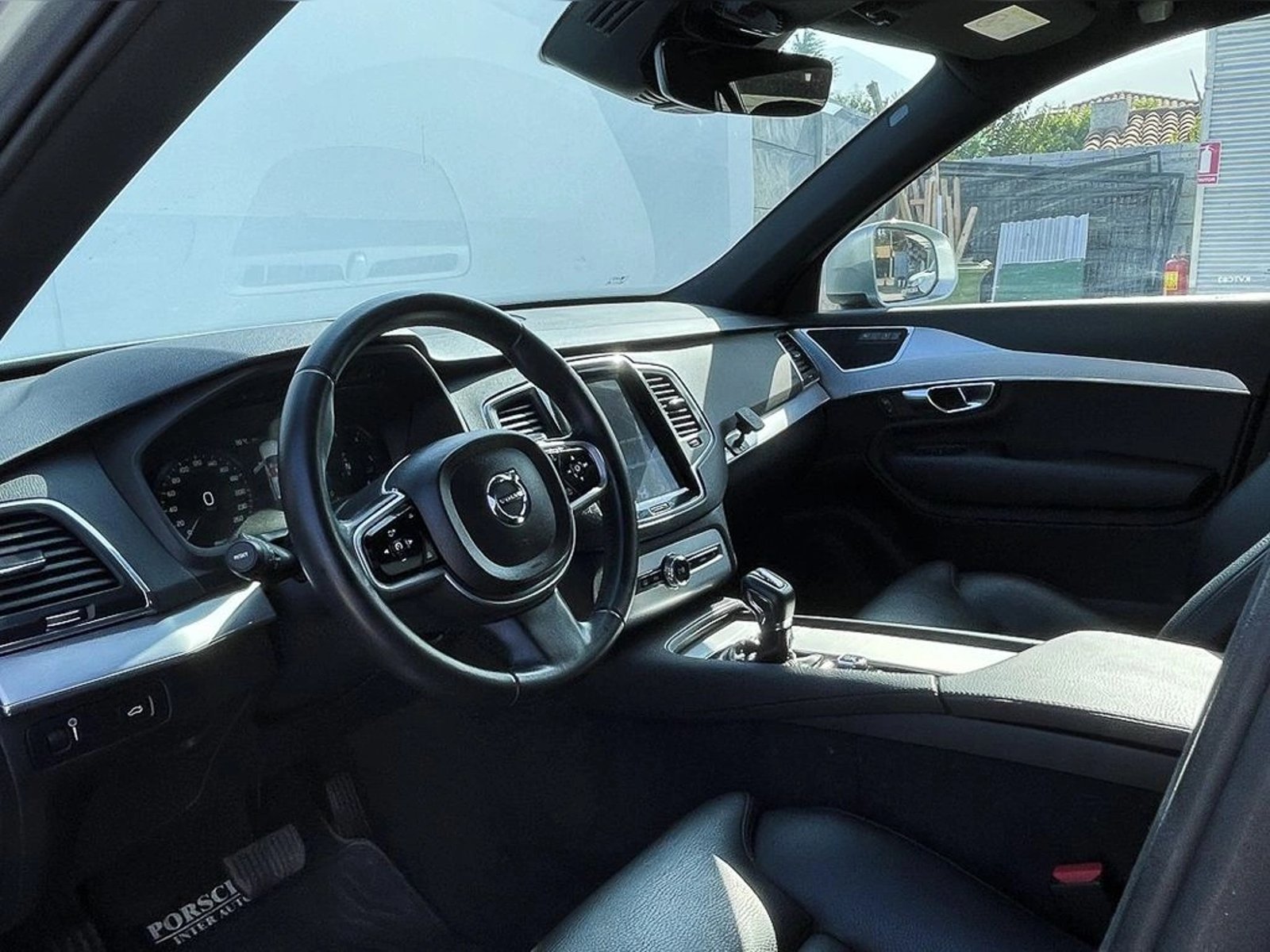 Volvo XC90 2.0 D5 KINETIC DIESEL 4X4  AUTO 2019 - Imagen 10 de 16