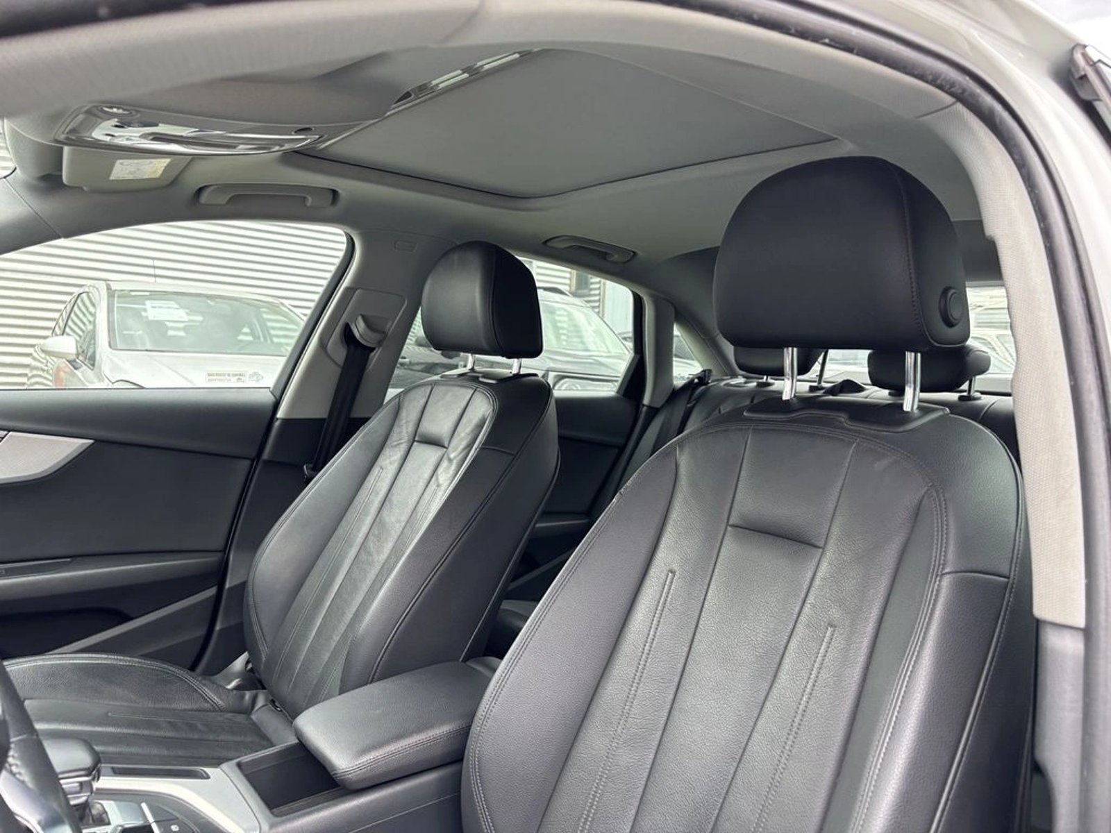 Audi A4 1.4 TFSI DESIGN 4X2 S-TRONIC AT 4P 2018 - Imagen 11 de 20