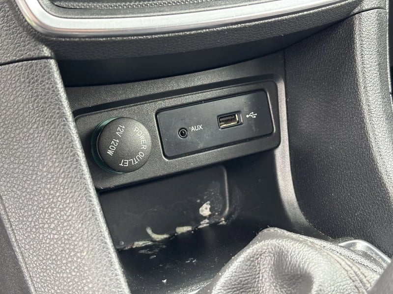 Dongfeng AX5 1.4 L TURBO 4X2 MT 5P 2019 - Imagen 14 de 20