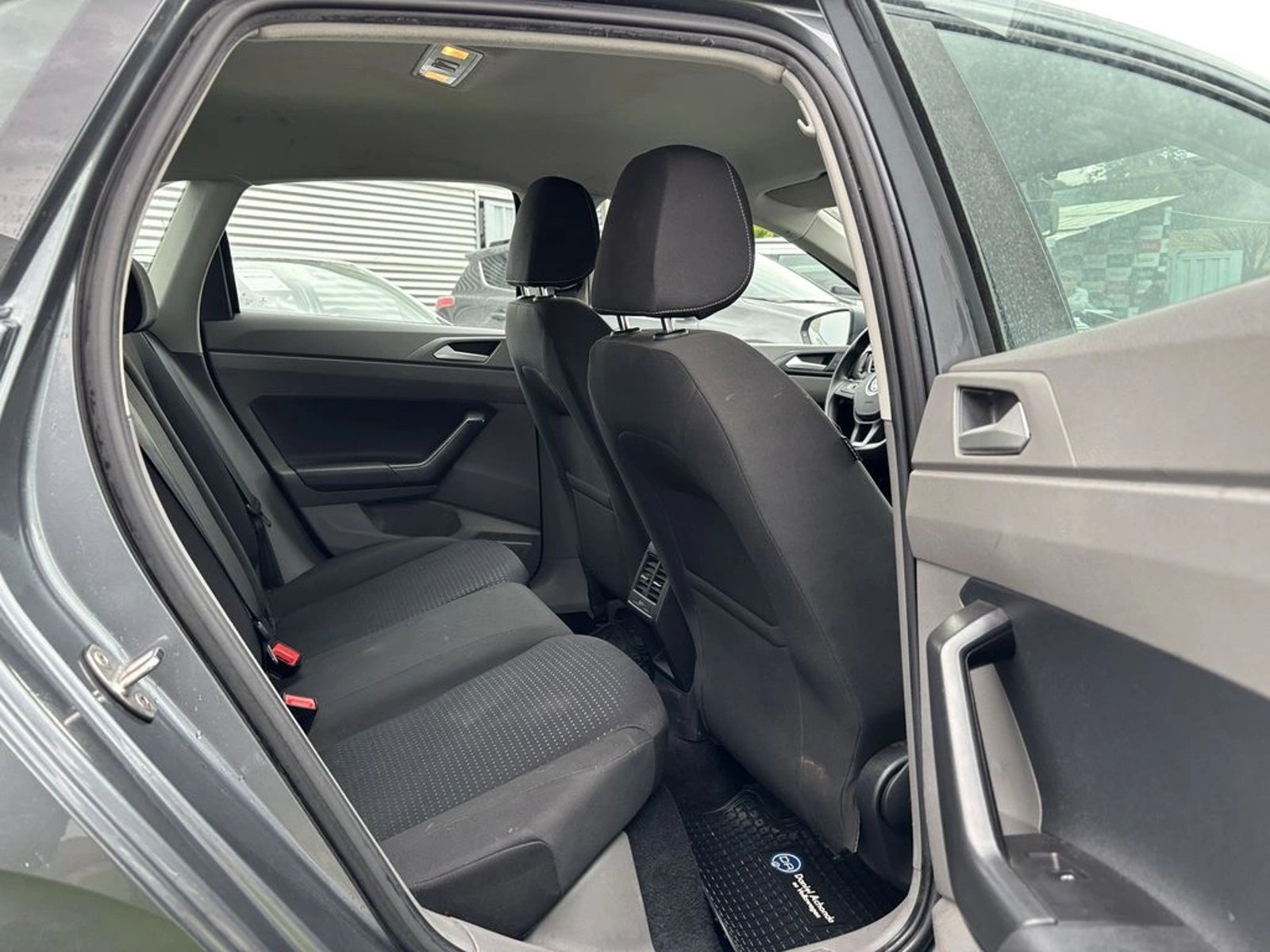 Volkswagen POLO 1.6 110 CV COMFORTLINE MT 5P 2019 - Imagen 7 de 19