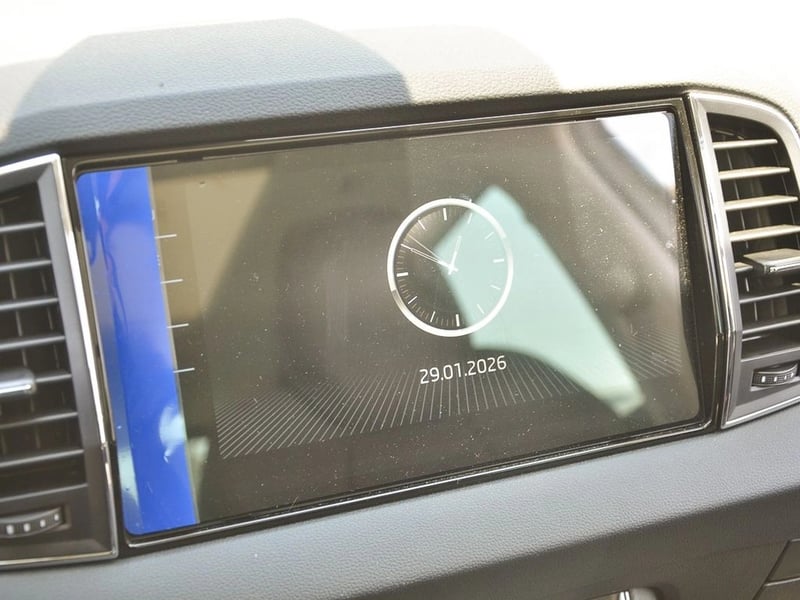Skoda KAROQ 1.5 TSI AUTO DESIGN 2026 - Imagen 14 de 20